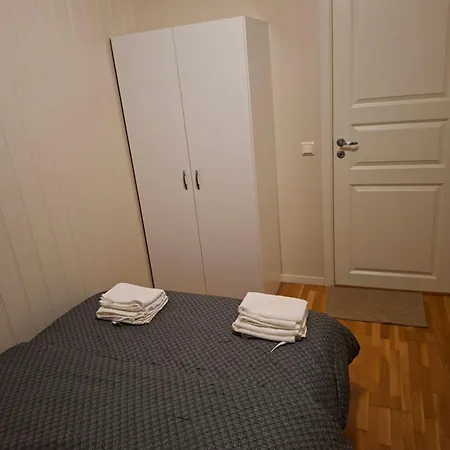 Karvikvegen 1b Apartamento